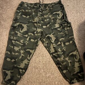 Cargo pants